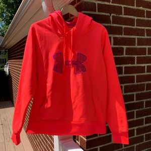 Under Armour sweatshirt